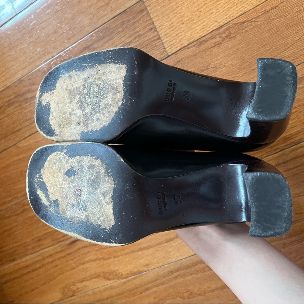 ❌SOLD❌Gucci Heels Size 5 - Picture 3 of 5